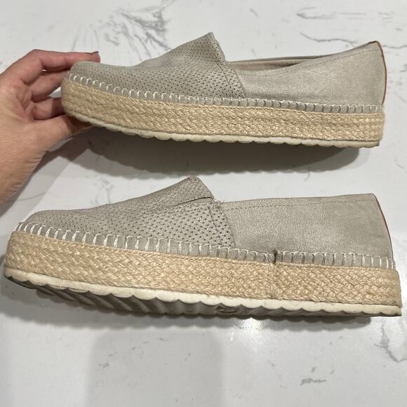 Dr. Scholl's Shoes Women's Sunray Pointed Toe Flat, Gray Microfiber, Size 7, EUC - Picture 3 of 8